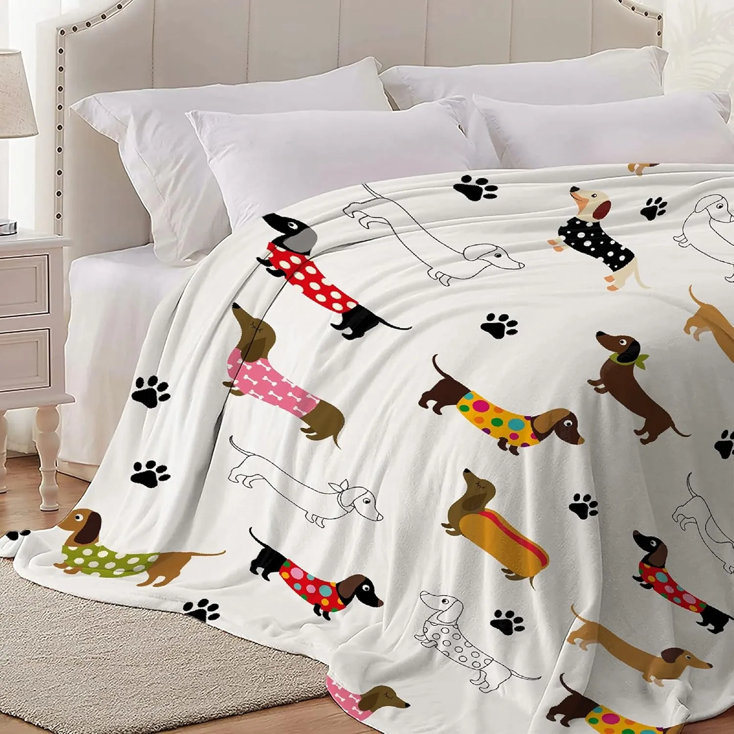 Dachshund Dog Blanket,Personalized Puppy Blanket,Pet Gift for Dog Lovers Mom Dad Cute Dog Paw Prints Soft Flannel Throw Blanket for Bed Sofa Travel Extra Small 40"x30" for Pet