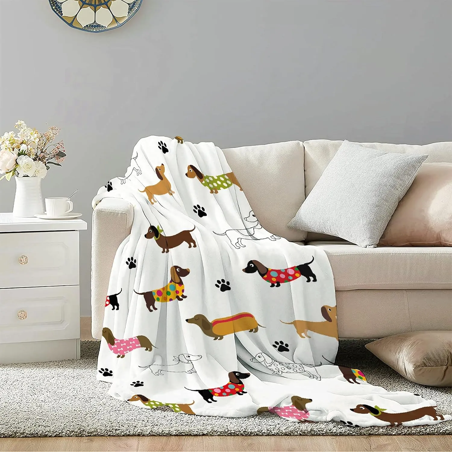 Dachshund Dog Blanket,Personalized Puppy Blanket,Pet Gift for Dog Lovers Mom Dad Cute Dog Paw Prints Soft Flannel Throw Blanket for Bed Sofa Travel Extra Small 40"x30" for Pet