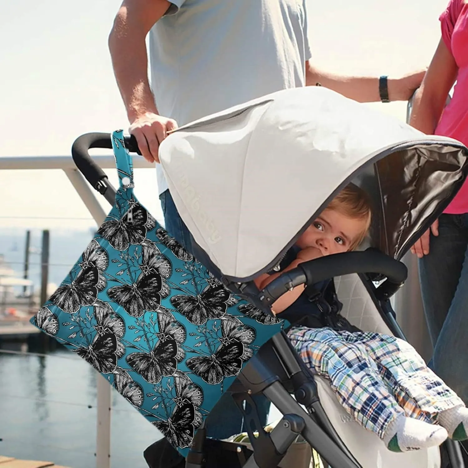 visesunny Vintag Black White Butterfly Flower 2Pcs Wet Bag with Zippered Pockets Washable Reusable Roomy for Travel,Beach,Pool,Daycare,Stroller,Diapers,Dirty Gym Clothes, Wet Swimsuits, Toiletries